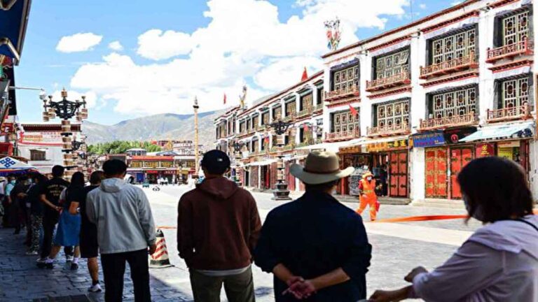Sedikitnya 5 Warga Lhasa Tibet Tewas Bunuh Diri Akibat Lockdown Ekstrem Selama Lebih 50 Hari