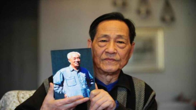 Bao Tong, Mantan Sekretaris Presiden Zhao Ziyang yang Mengkritik PKT Sebagai Aliran Sesat Meninggal Karena Sakit