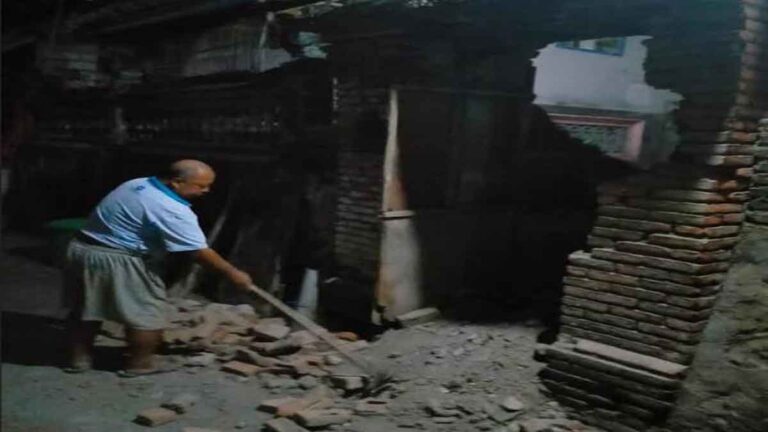 Puluhan Rumah Rusak Pasca Gempa di Bali, Gempa Susulan Termonitor Sebanyak 21 Kali