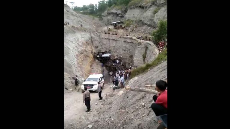 10 Orang Tewas Akibat Kecelakaan Tambang Batu Bara di Sawahlunto, Korban Ditemukan di Kedalaman 100-300 Meter