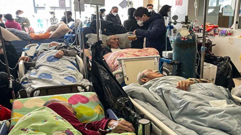 900 Juta Infeksi COVID di Tiongkok-Apakah Ini Tanda ‘Lompatan Besar ke Depan’ Berikutnya?
