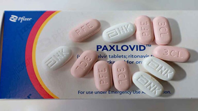 Obat COVID-19 Paxlovid Tak Termasuk dalam Asuransi Kesehatan Tiongkok,  Harga di Pasar Gelap Mencengangkan
