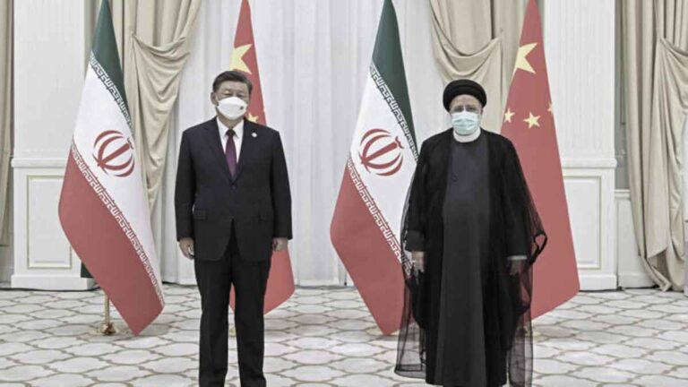 <strong>Presiden Iran Ebrahim Raisi  Mengunjungi Tiongkok untuk Memperkuat Hubungan</strong>