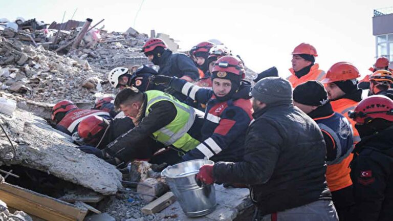 UPDATE : Lebih dari 20.000 Jiwa Tewas Akibat Gempa di Turki-Suriah 