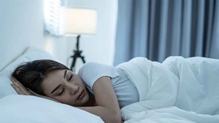 Hasil Studi: Tidur Tak Teratur Meningkatkan Risiko Semua Jenis Kematian