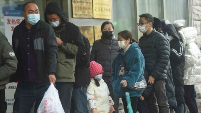Puncak Infeksi Kedua akan Tiba? 2 Sekolah Dasar dan Menengah di Hangzhou, Tiongkok Ditutup karena COVID-19