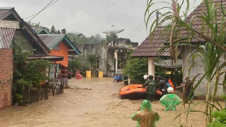 Banjir yang Menerjang Sejumlah Wilayah di Lahat Memakan Korban Jiwa