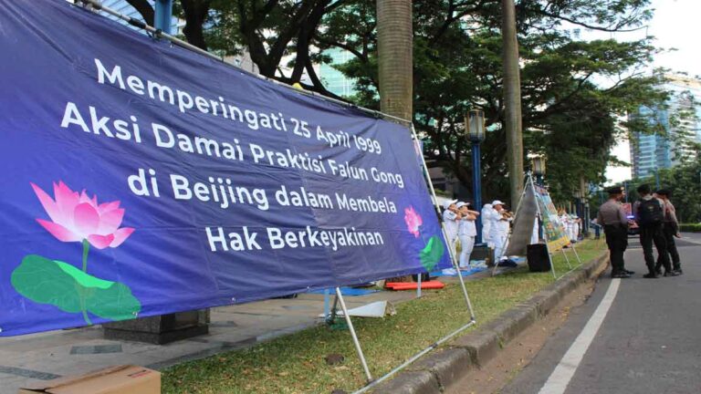 Peringatan 24 Tahun Permohonan Damai Praktisi Falun Gong di Beijing Digelar di Jakarta