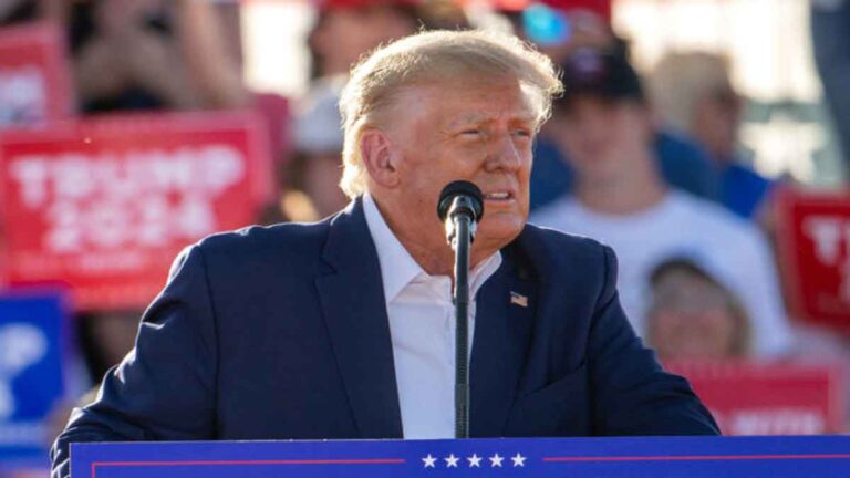 Pakar: Mendakwa Trump Berkontribusi Terhadap Persatuan Partai Republik dan Merongrong Sistem Peradilan AS