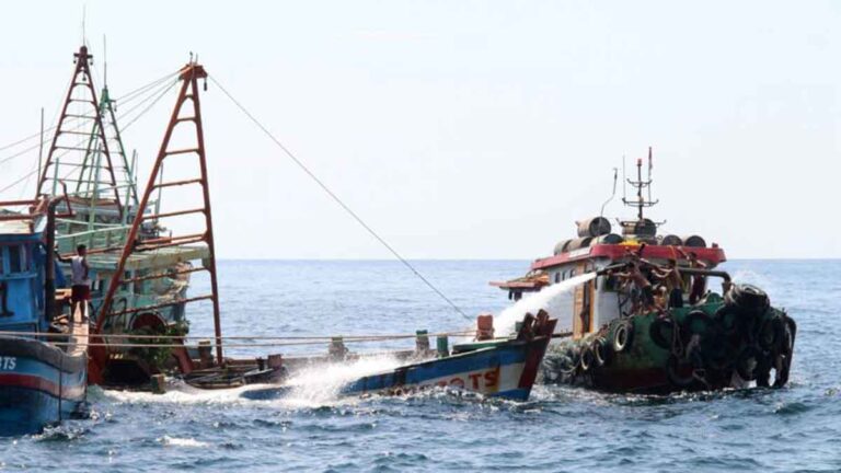 Kapal Tiongkok Tenggelam Membuat Xi Jinping Khawatir, 39 Orang Hilang Termasuk 22 Warga Asing