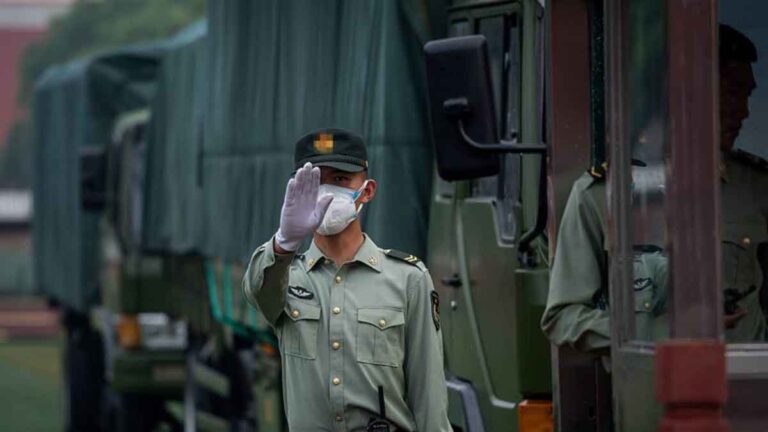 Sentimen Anti-Perang Mencengkeram Tiongkok Seiring dengan Rincian Peraturan Wajib Militer yang Baru Mengundang Spekulasi
