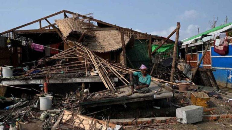 Topan Mocha Menerjang Myanmar, 60 Orang Tewas dan Lebih dari 100 Orang Hilang