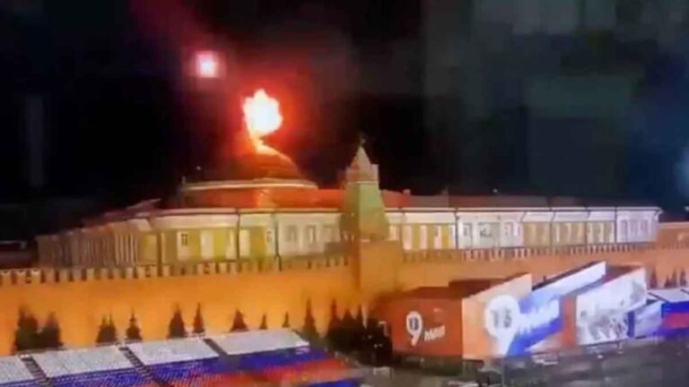 Heboh dengan Serangan Drone yang Meledak di Atas Udara Kremlin