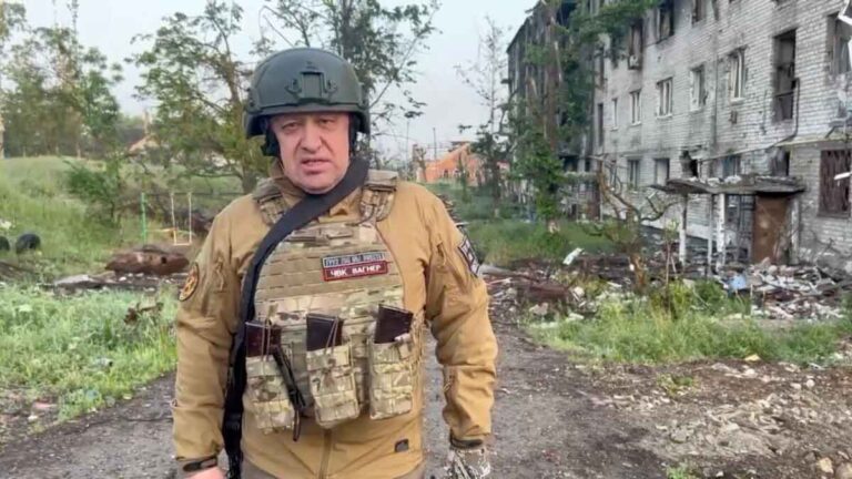 Pasukan Wagner Group Menarik Diri dari Rostov-on-Don, Prigozhin Mungkin Berada dalam Pengasingan di Belarusia