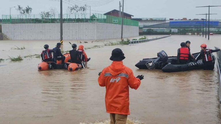 Banjir Besar Akibat Hujan Lebat Melanda Korea Selatan Selama Beberapa Hari, Setidaknya 31 Orang Tewas dan Ribuan Mengungsi 