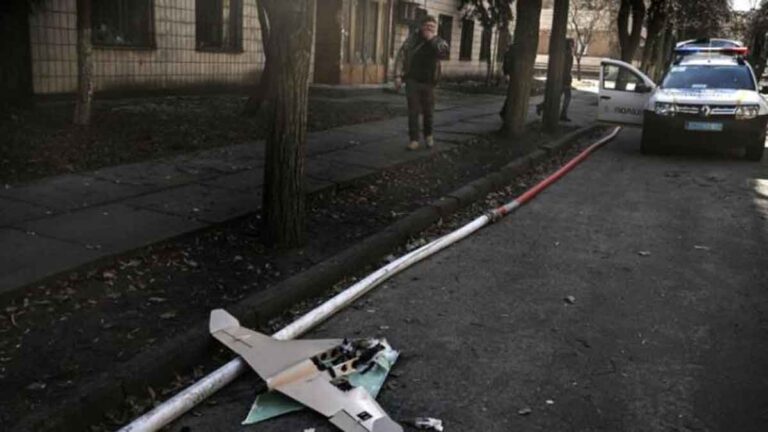 Ukraina Berhasil Melumpuhkan Seluruh Serangan Drone dan Rudal Jelajah Rusia ke Kiev pada Sabtu Malam