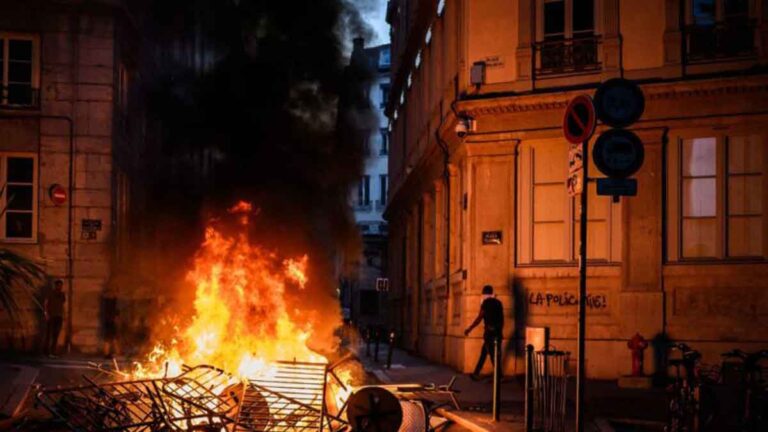 Kerusuhan di Prancis Membara, Rumah Walikota Diserang Hingga Turis Tiongkok Terluka