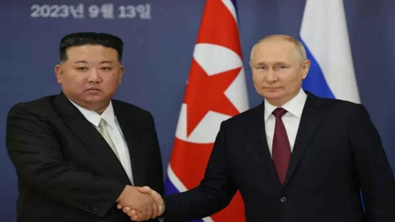 Gedung Putih : Korea Utara Mengirimkan Ribuan Kontainer Berisi Senjata dan Amunisi ke Rusia