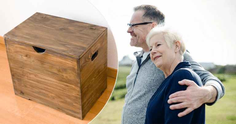 Istri Menyimpan Rahasia dalam Sebuah Kotak, Menjelang Kematiannya, Dia Memberi Tahu Suaminya Isi Kotak Itu