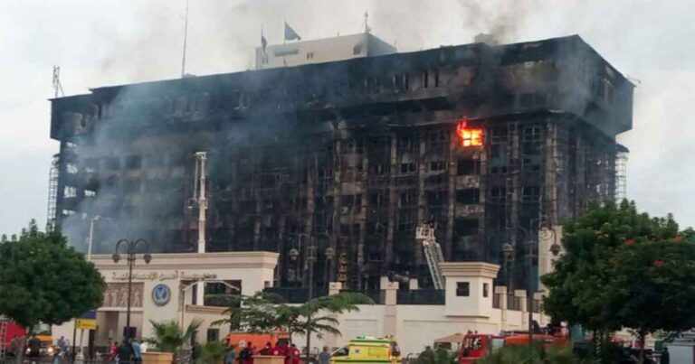 Kebakaran Mengejutkan Melanda Markas Polisi Ismailia Mesir, Melukai 38 Orang 