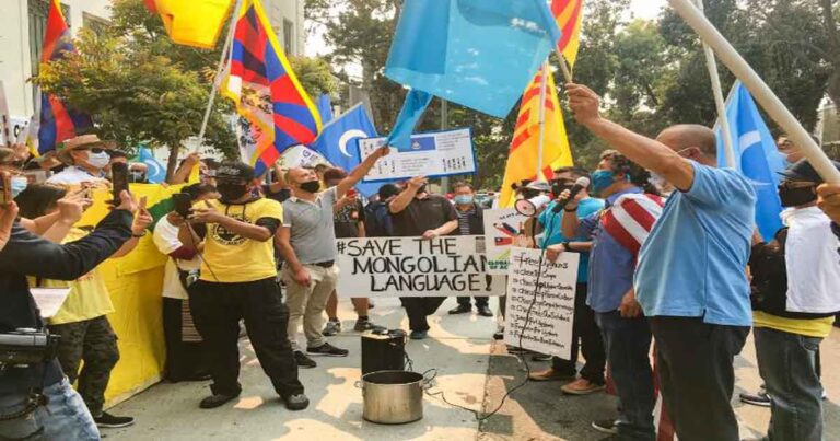100 Kelompok Hak Asasi Manusia AS Rencanakan Aksi Protes Terhadap PKT Selama Kedatangan Xi Jinping dengan Biden
