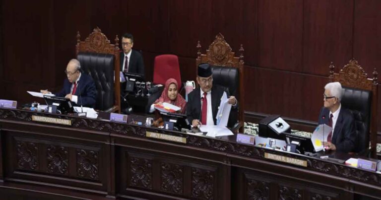 MKMK Putuskan Anwar Usman Langgar Etik Berat, Dicopot dari Ketua Mahkamah Konstitusi