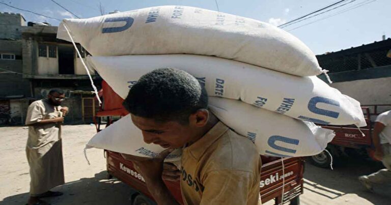 Ribuan Orang Menjarah Gudang dan Pusat Distribusi PBB, Ketertiban Sipil Mulai Runtuh di Gaza