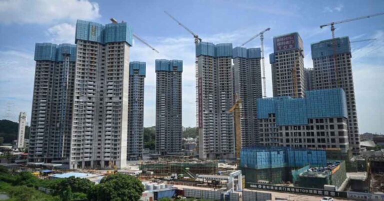Raksasa Tiongkok Powerlong Real Estate Gagal Bayar, Harga Sahamnya Turun Lebih dari 90%