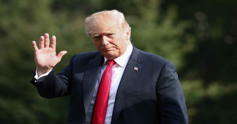 Gejolak Pilpres AS, Sayap Kiri Mengacau, Trump Ambil Peluang