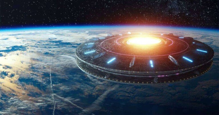 Pejabat Pentagon dan Ilmuwan Harvard Percaya ‘Kapal Induk Alien’ Bisa Mengamati Bumi