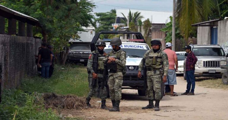 Polisi Luncurkan Penyelidikan Pembantaian Geng Mengerikan di Meksiko yang Menyebabkan 30 Orang Terbunuh