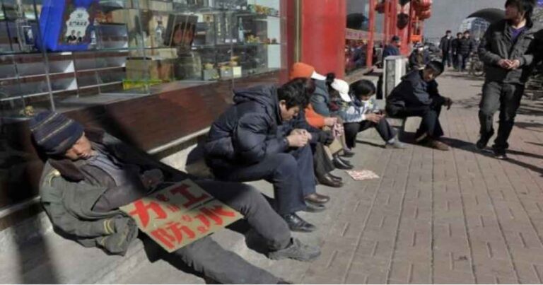 Perekonomian Tiongkok Memburuk, Tunggakan Gaji dan Tuntutan Upah Sering Terjadi Hingga Aksi Protes Massa Kemungkinan Meletus