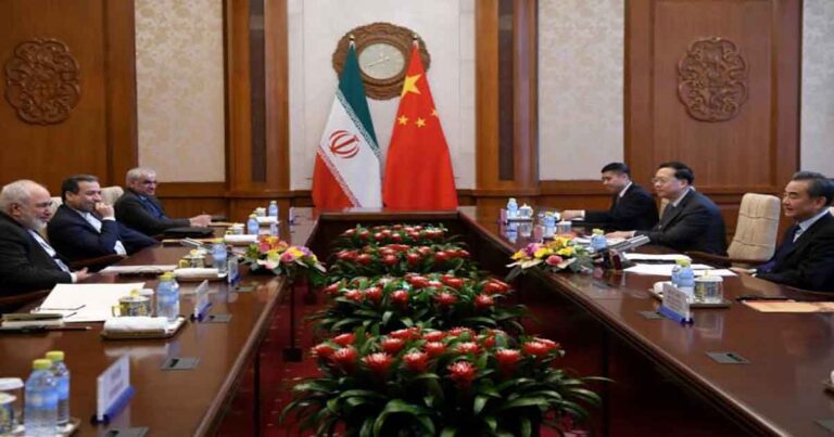 ANALISIS: AS Berhadapan dengan Pengaruh Iran di Timur Tengah, Mengidentifikasi Beijing Sebagai Saingan Strategis Utama