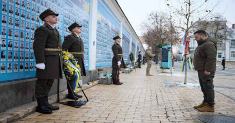 Presiden Zelenskyy: 31.000 Tentara Ukraina Tewas Sejak Invasi Rusia