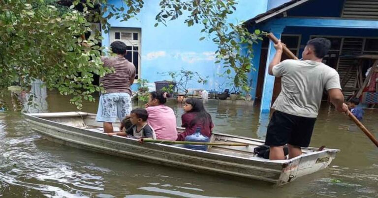 Tujuh Warga Meninggal Dunia Pasca Banjir Melanda Kabupaten Kudus, Jawa Tengah