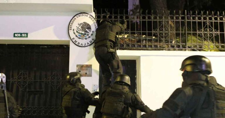 Penangkapan Mantan Wapres di Dalam Kedutaan Meksiko oleh Polisi Ekuador Memicu Hubungan Buruk Kedua Negara