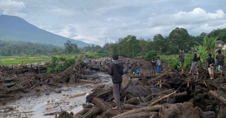Banjir Lahar Dingin di Sumatera Barat, Total Korban Tewas Mencapai 37 Jiwa