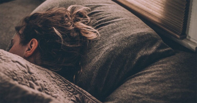 Saat Bangun Pagi Periksa Sprei untuk Mengetahui Apakah ada Tanda-tanda Kanker