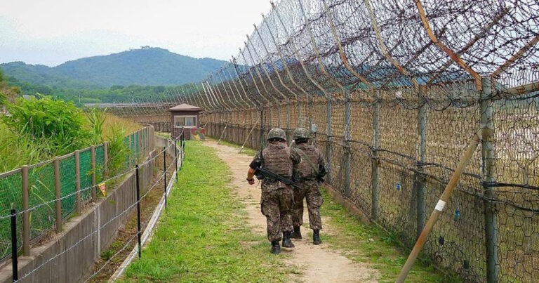 Siaran Psywar Korea Selatan Mulai Efektif ? Tentara Korea Utara Mempertaruhkan Nyawa Melintasi Ladang Ranjau