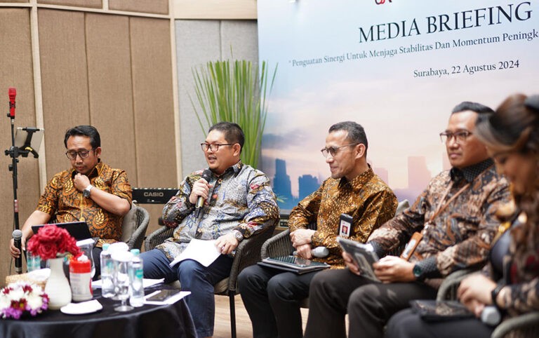 Media Briefing Bersama Bl, OJK, DJPb, dan LPS Provinsi Jawa Timur Angkat Tema “Penguatan Sinergi untuk Menjaga Stabilitas dan Momentum Peningkatan Kinerja Ekonomi Jawa Timur”