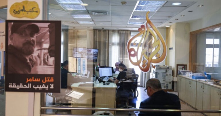 Militer Israel Menggerebek Kantor Al Jazeera, Memerintahkan Penutupan Selama 45 Hari