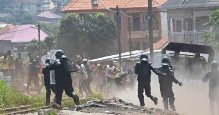 Dua Demonstran Tewas Saat Protes Terhadap Perusahaan Tambang Tiongkok di Guinea