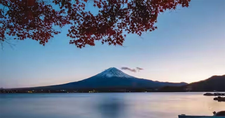 Gunung Fuji Tetap Tanpa Salju untuk Waktu Terlama, Memecahkan Rekor 130 Tahun