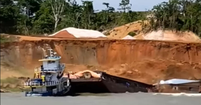 Pelabuhan Sungai Amazon di Brasil Longsor, Diduga Lebih dari 200 Orang Tertimbun