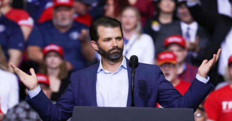 Personal Media dan Podcast Akan Masuk ke Gedung Putih? Trump Kritik The New York Times Berbohong
