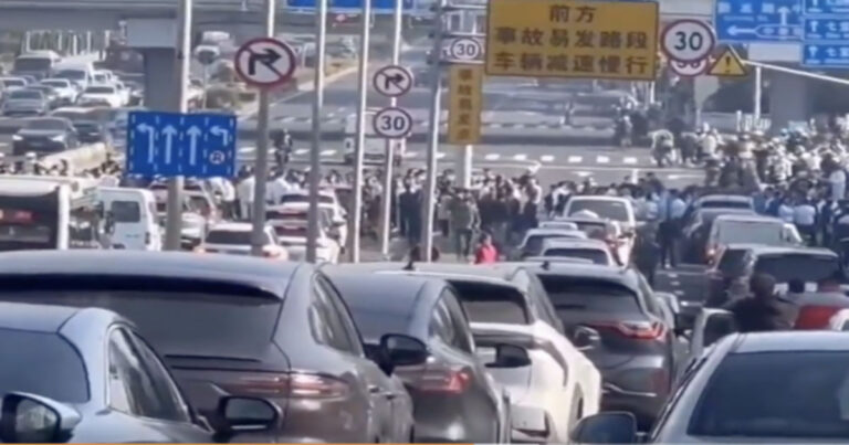 Ekonomi Tiongkok Lesu, Gelombang Aksi Protes Tuntutan Gaji Meningkat