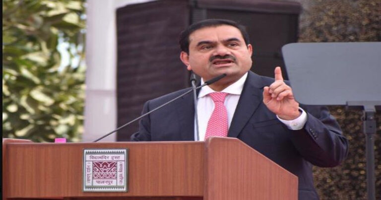 Miliarder Terkaya Asia Gautam Adani  Didakwa atas Tuduhan Penyuapan dan Penipuan