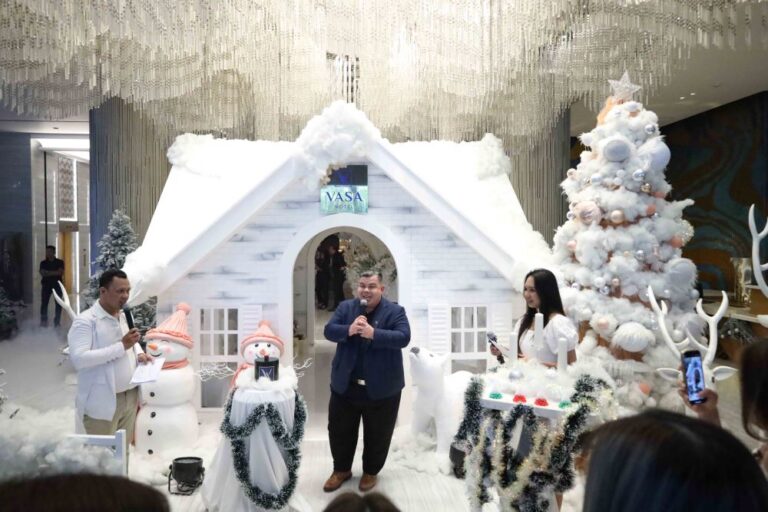 Vasa Hotel Surabaya Hadirkan Liburan Bertema Salju dengan “Frosty: A Magical Holiday Journey”