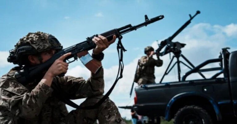 Perang Ukraina-Rusia Memasuki Fase Paling Berbahaya dengan Serangan Drone Terbesar oleh Rusia