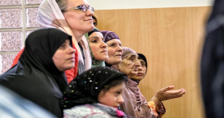 Para Pemimpin Politik Kecam Coretan Islamofobia di Sydney